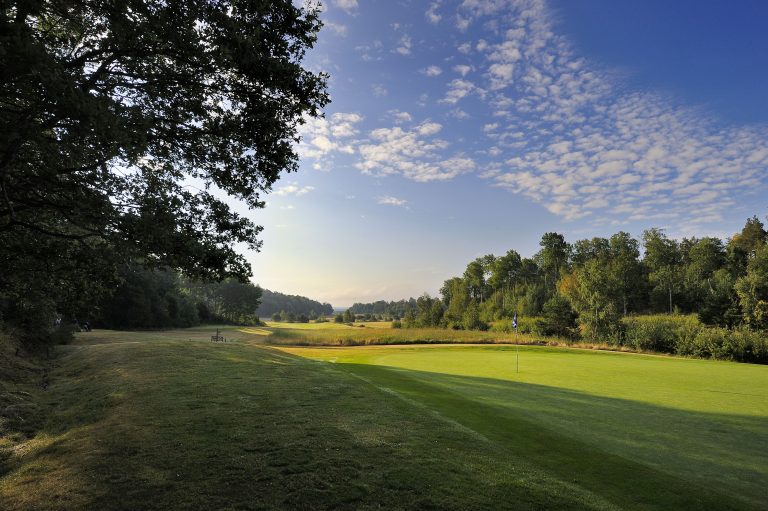 400 kr hela maj på flera GolfStarbanor
